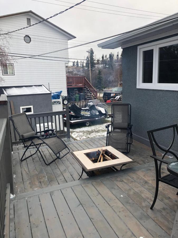 Polar Nights Bed & Breakfast Yellowknife Ngoại thất bức ảnh