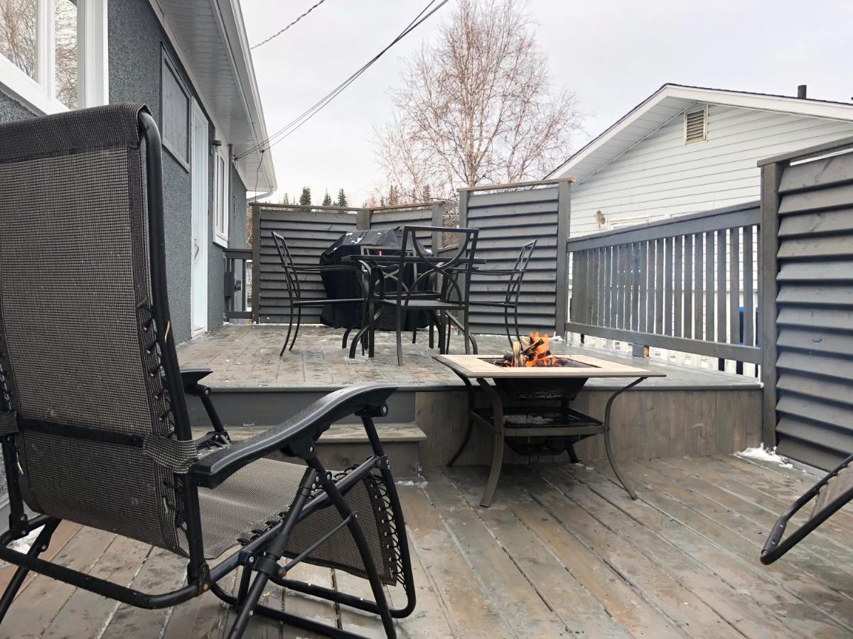 Polar Nights Bed & Breakfast Yellowknife Ngoại thất bức ảnh