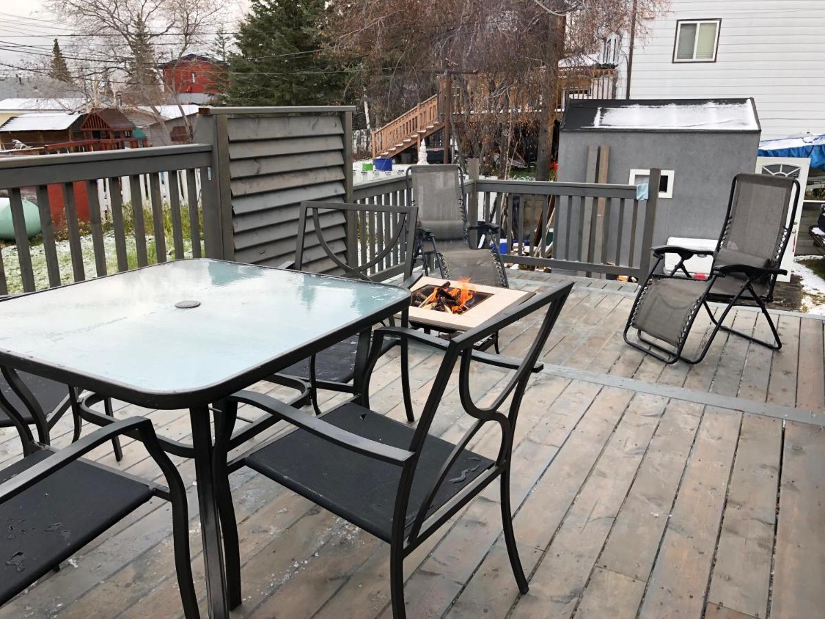 Polar Nights Bed & Breakfast Yellowknife Ngoại thất bức ảnh